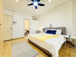 International Plaza (D2), Apartment #560343401